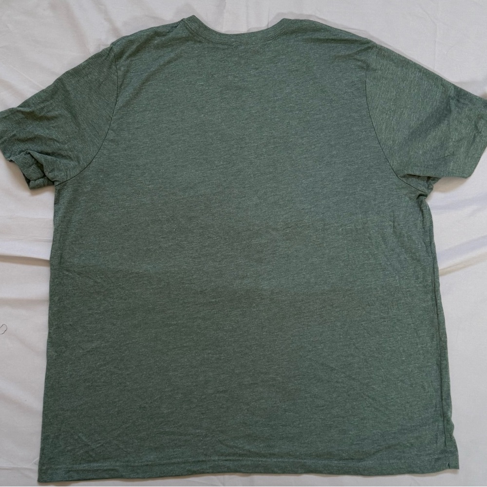 Disney‎ Dark Green Villain Graphic Tee - Picture 2 of 4